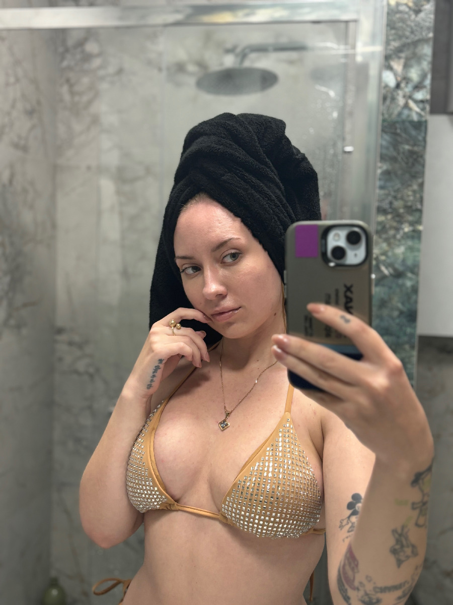 Nude girl KateV in Guayaquil